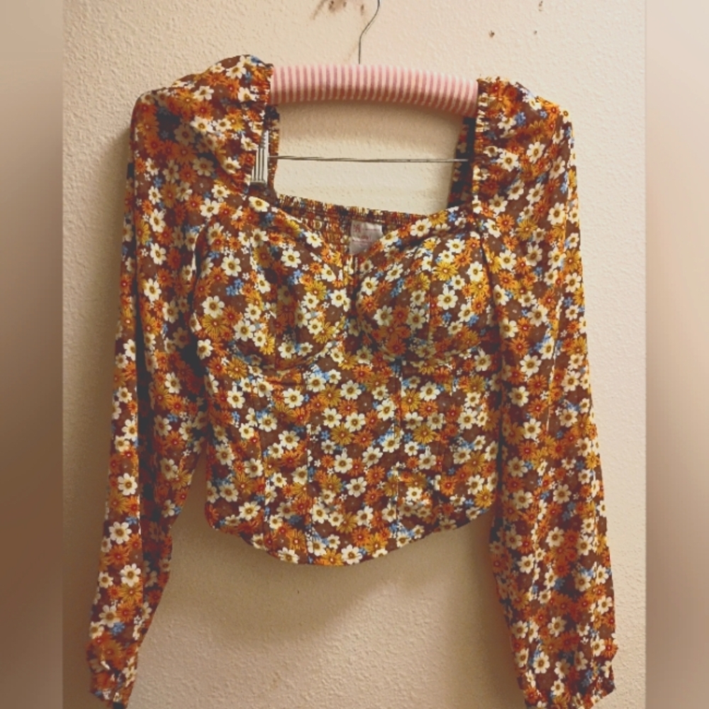 No Boundaries Floral Long Sleeve Women's Top